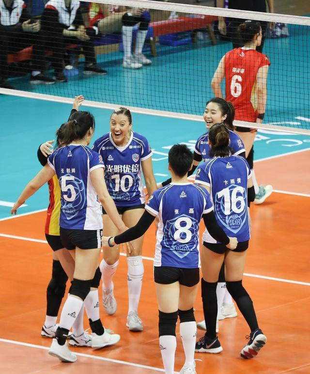 包含泰国击败以色列进入女子排球四分之一决赛的词条