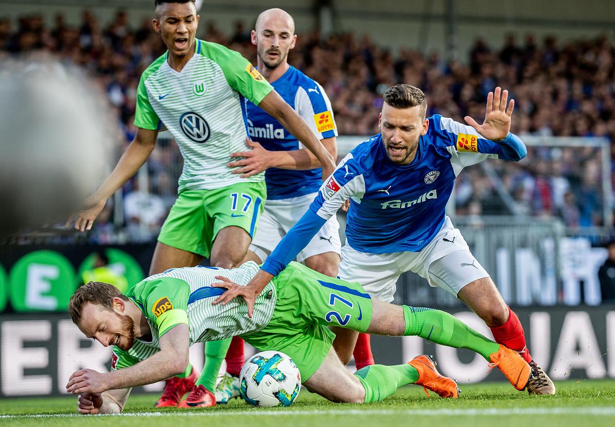 不伦瑞克主场击败沃尔夫斯堡,取得关键胜利 不伦瑞克主场击败沃尔夫斯堡,取得关键胜利