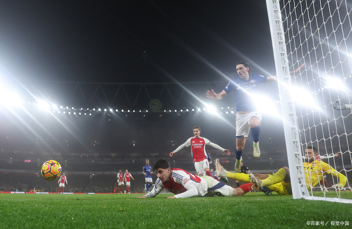 欧洲足球劲旅备战备受考验，教练下放压力