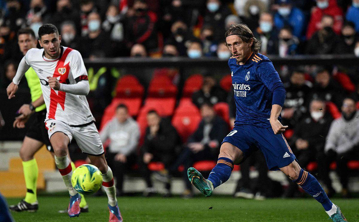 沃特福德客场战平伯恩利,保级压力骤增 沃特福德客场战平伯恩利,保级压力骤增