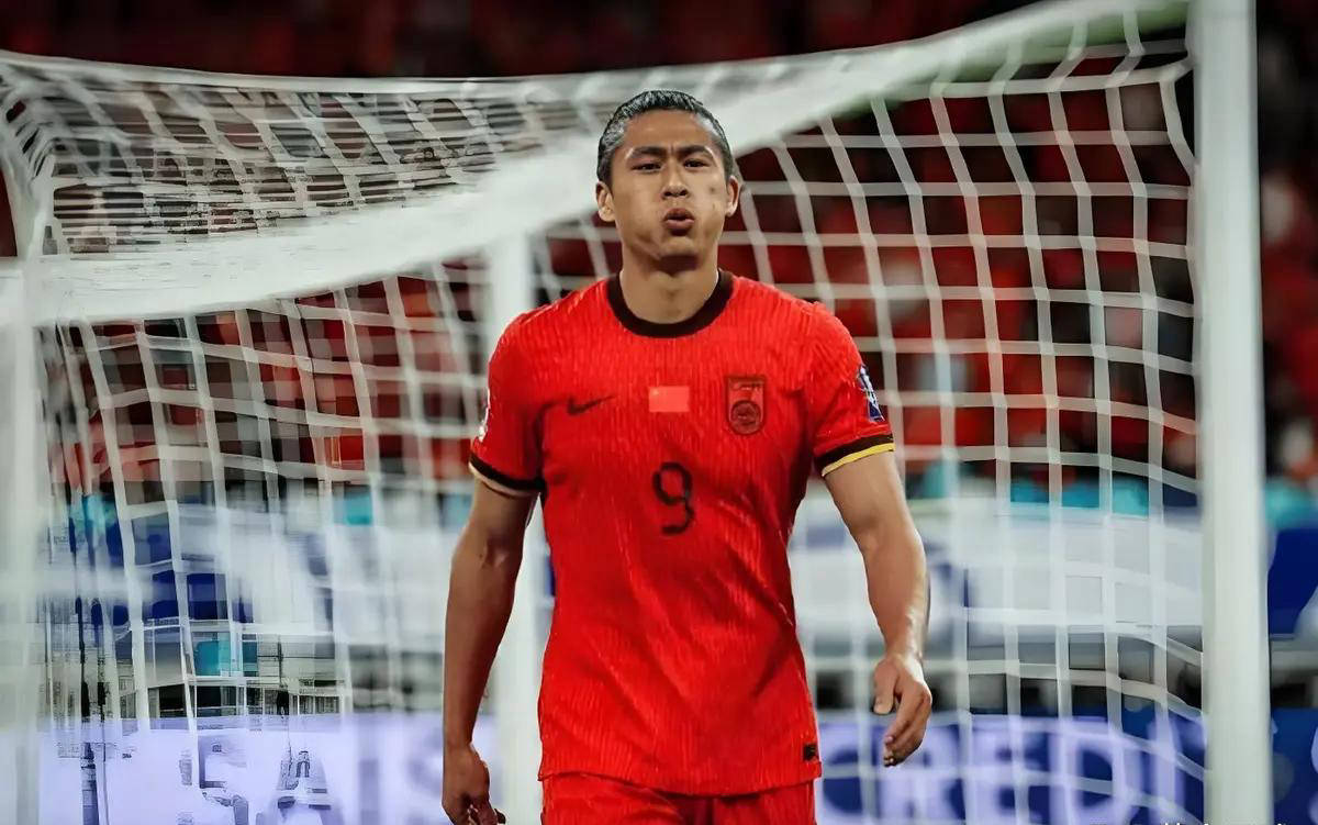 世俱杯分组-足球赛事中不乏惊艳表现，球员们实力过硬