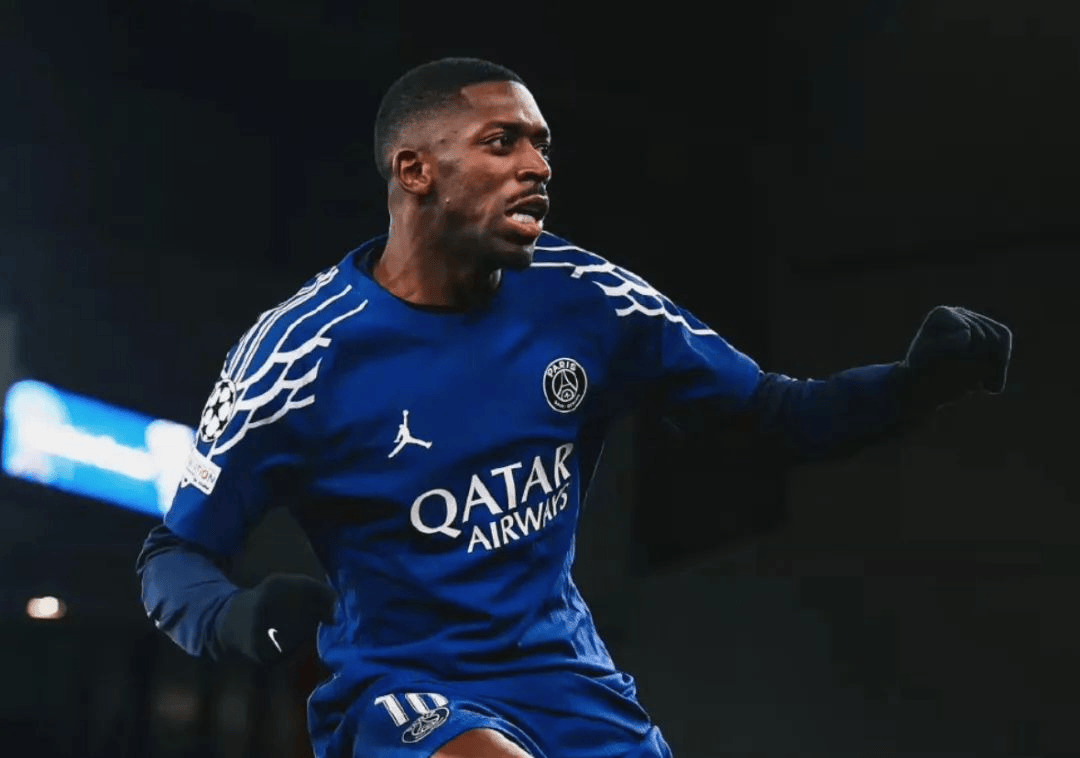 阿尔维斯球风硬朗，圣埃蒂安队实力感人