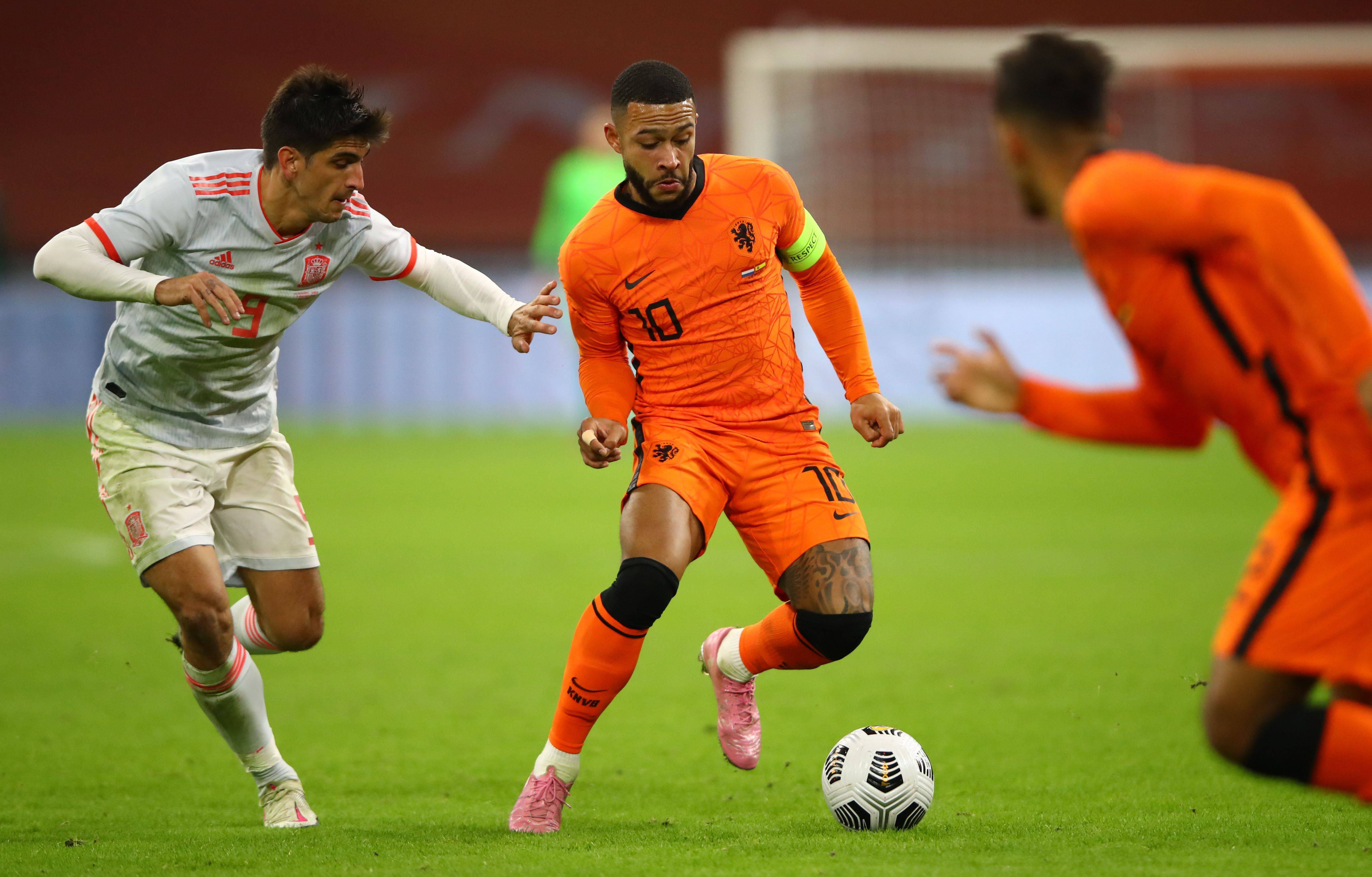 世俱杯直播-荷兰遭遇土耳其逆转，小组出线悬念的简单介绍