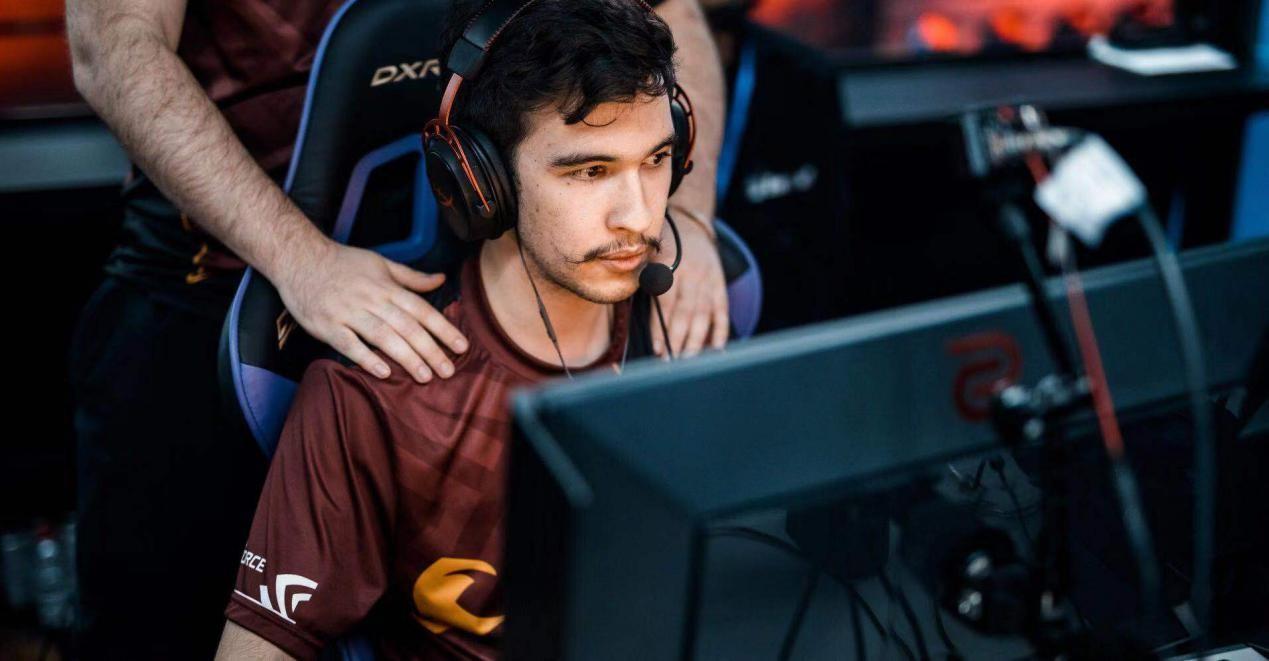 世俱杯官网-100T碾压V5,Bin开启传奇时刻峡谷大战小组赛,让粉丝疯狂欢呼