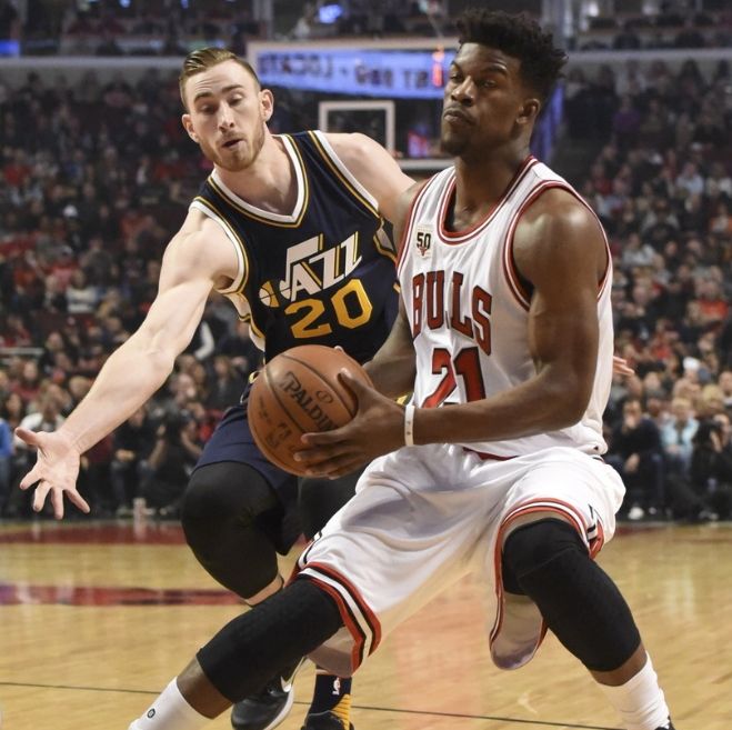 爵士客场绝杀公牛,取得三连胜 爵士客场绝杀公牛,取得三连胜