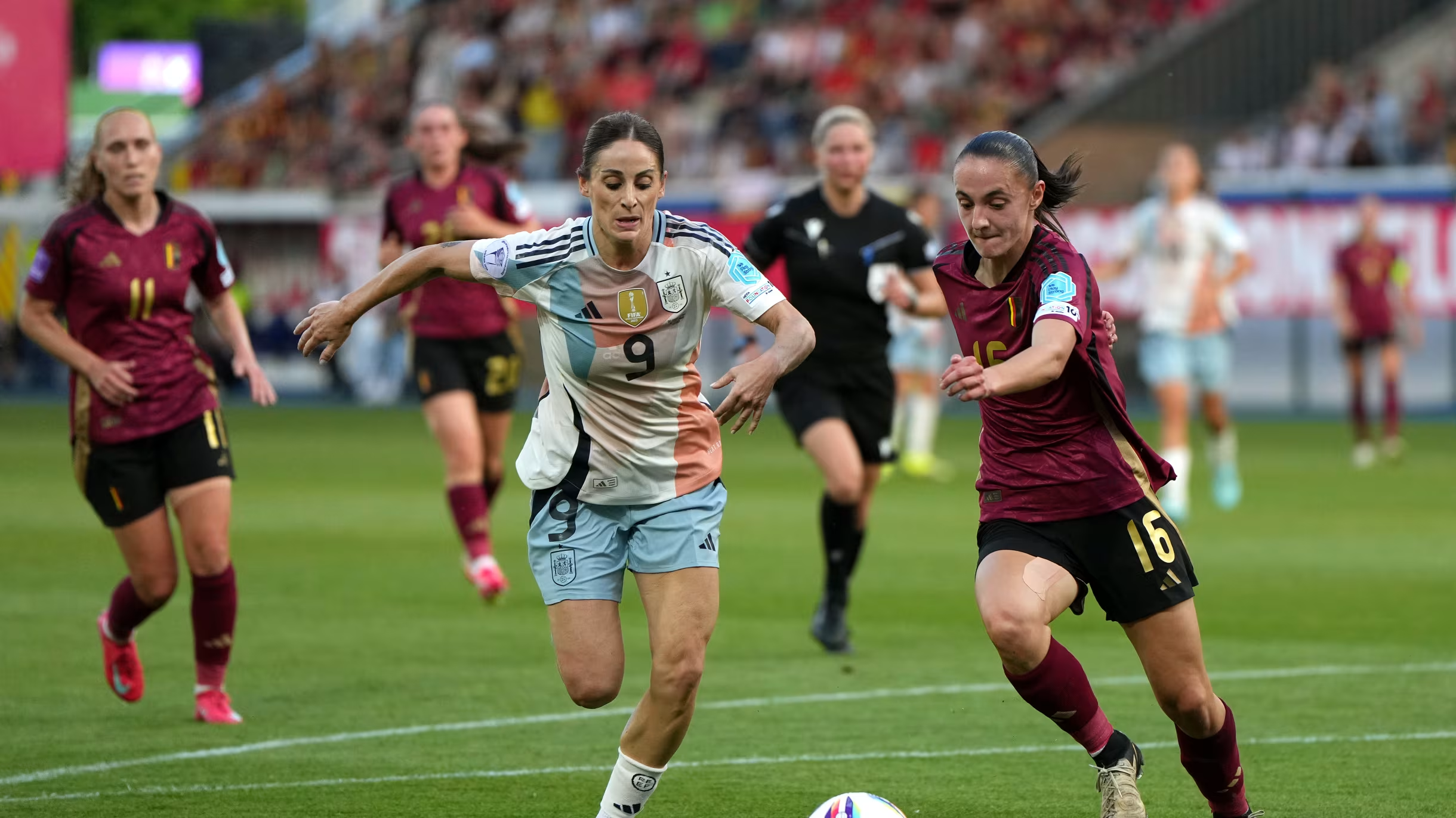 世俱杯官网-亚特兰大女足备战欧洲女子联赛的简单介绍