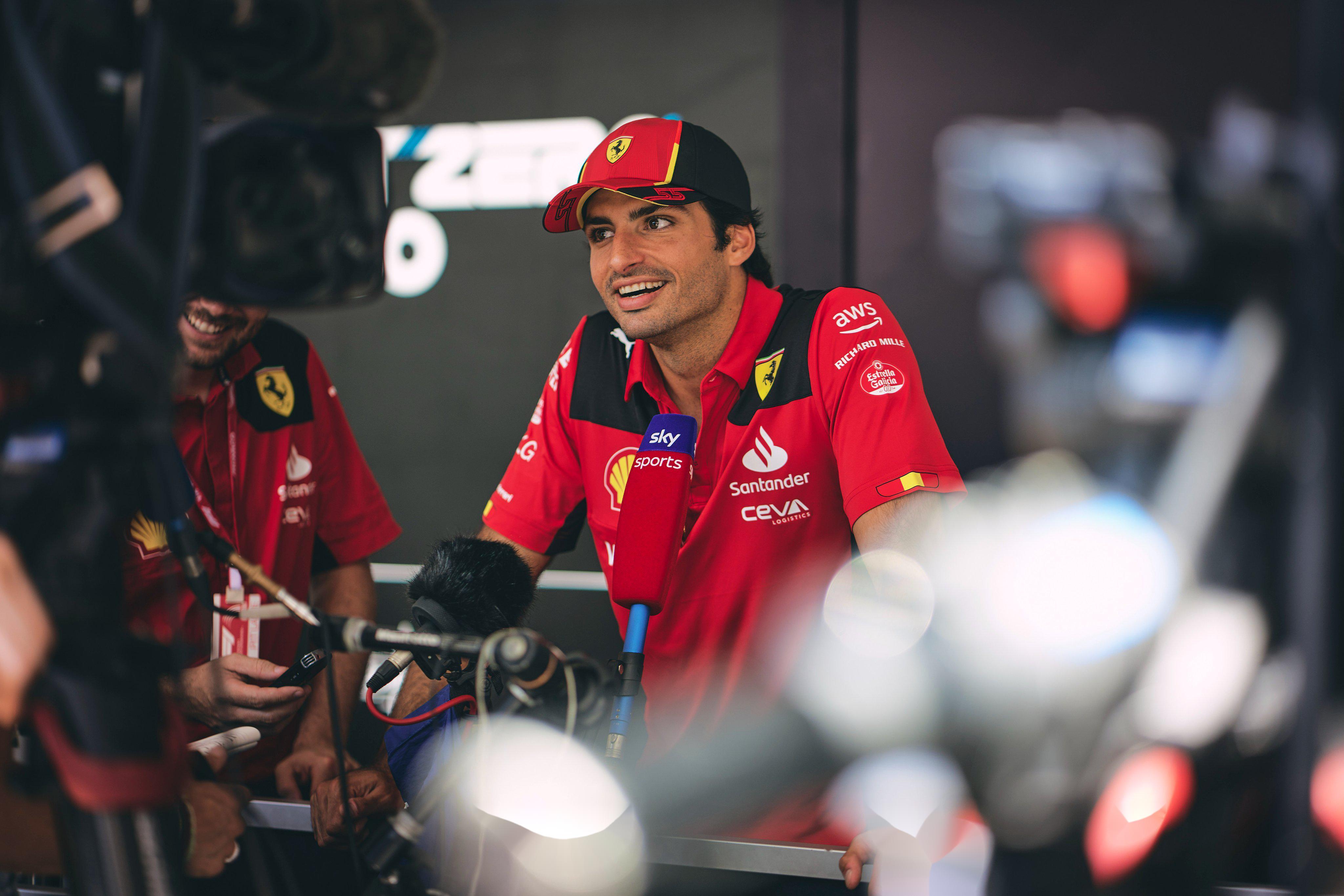 世俱杯时间-包含雷诺车队力克法拉利,塞恩斯刷新纪录的词条